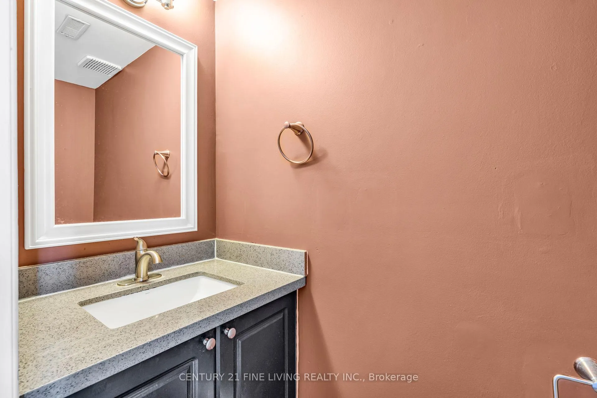 Photo 20 of 209 Provincial Place, Brampton, Northgate — HOMEH