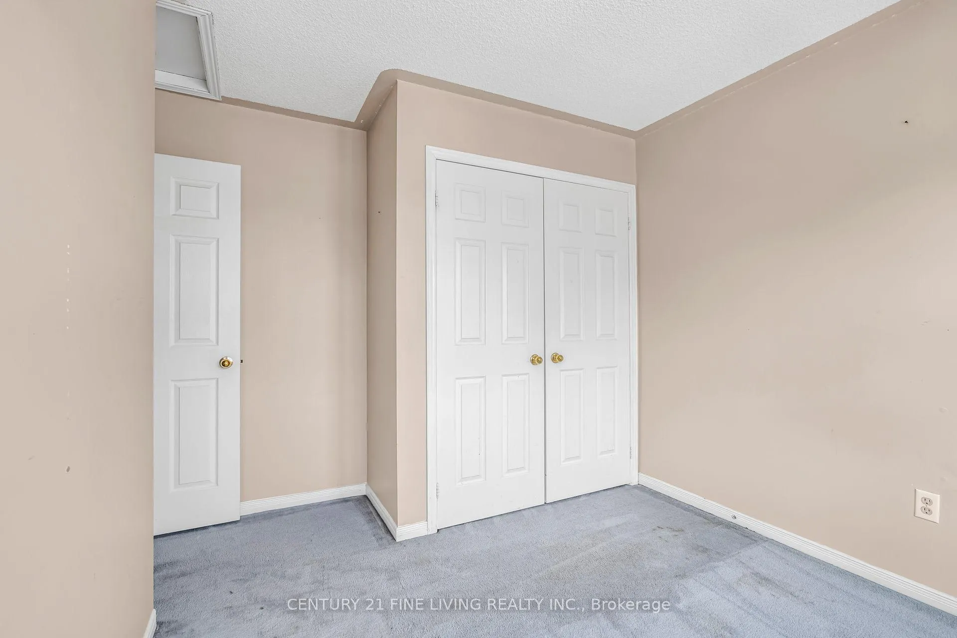 Photo 36 of 209 Provincial Place, Brampton, Northgate — HOMEH