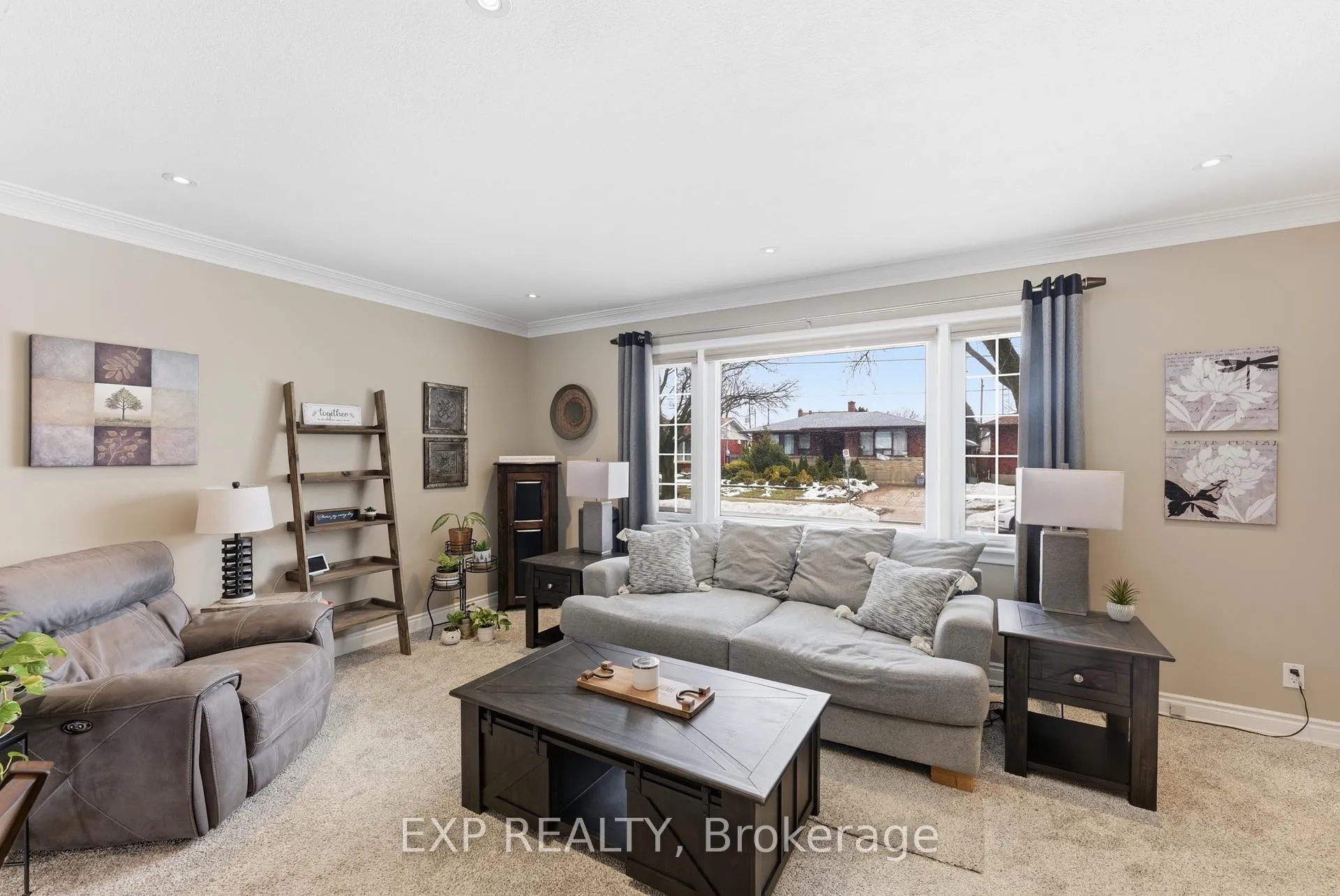 Photo 14 of 23 Chalmers Street, St. Catharines, Facer — HOMEH