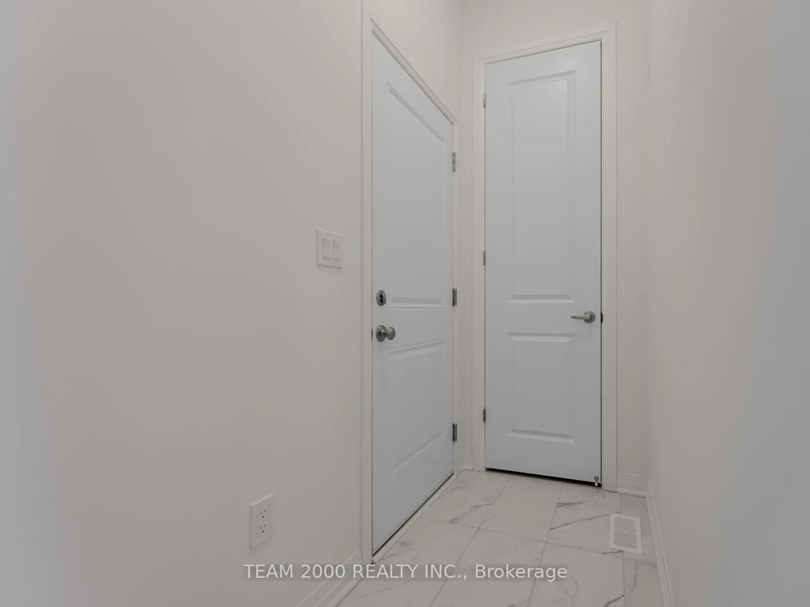 Photo 14 of 77 Manuel Street, Stratford — HOMEH