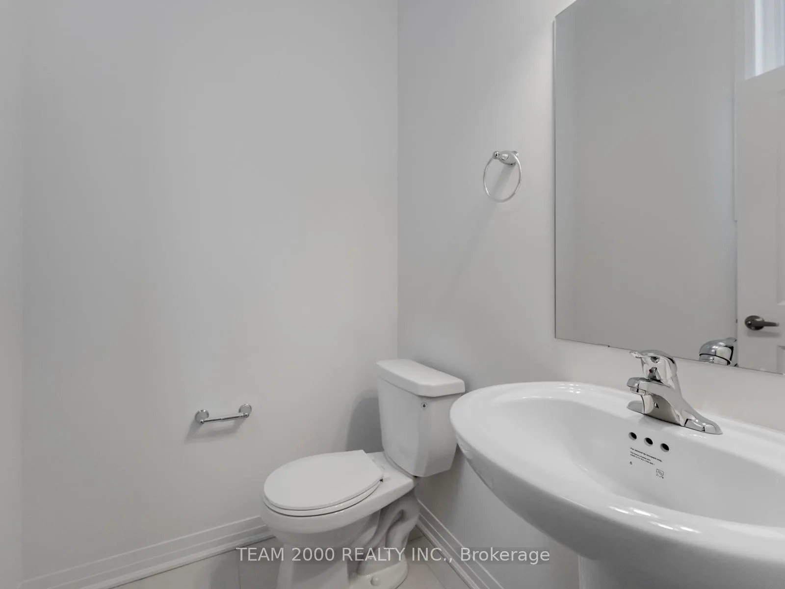 Photo 15 of 77 Manuel Street, Stratford — HOMEH