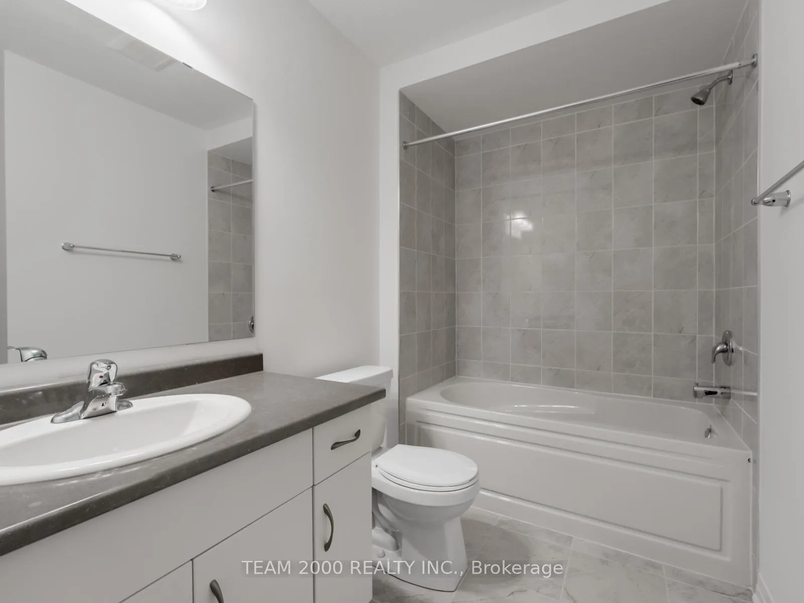 Photo 26 of 77 Manuel Street, Stratford — HOMEH