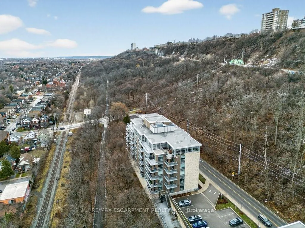 Photo 48 of Unit 209, 479 Charlton Avenue E, Hamilton, Stinson — HOMEH