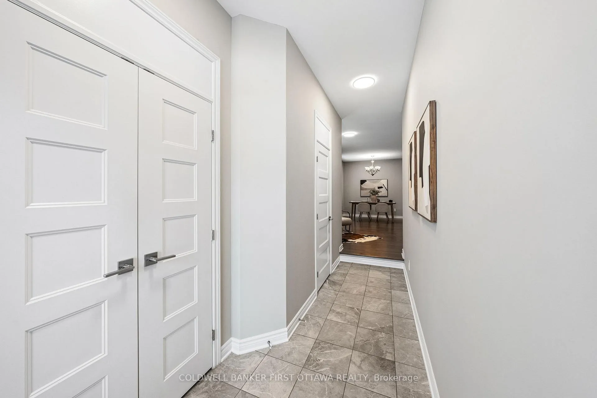 Photo 4 of 426 Warmstone Drive, Ottawa, Stittsville (North) — HOMEH