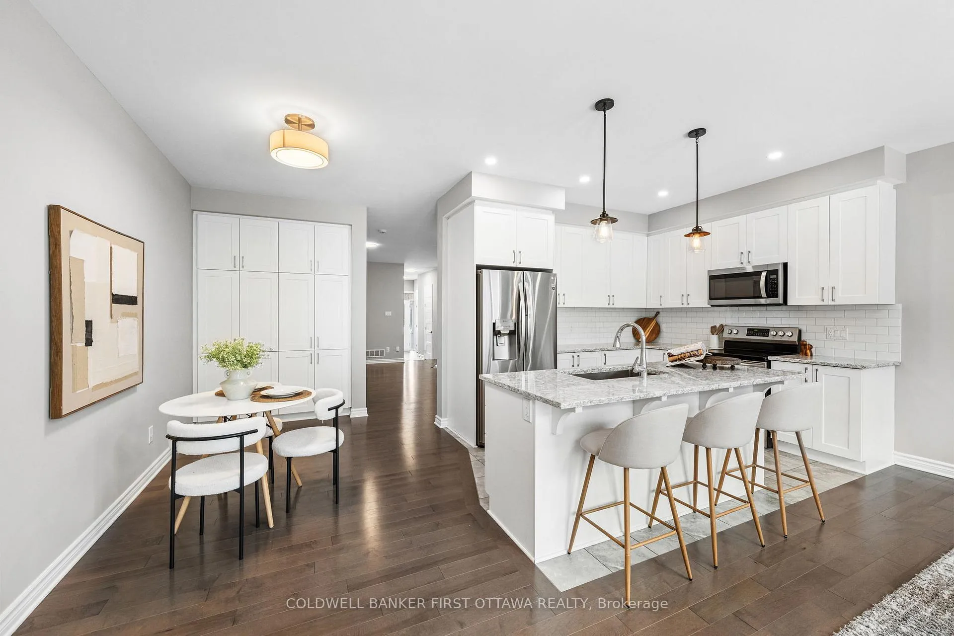 Photo 11 of 426 Warmstone Drive, Ottawa, Stittsville (North) — HOMEH