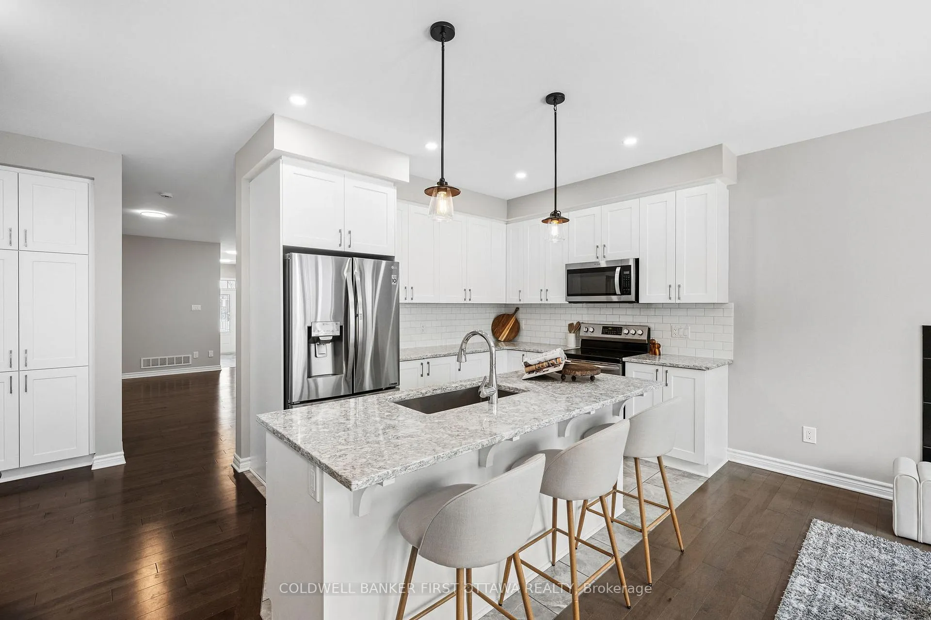 Photo 12 of 426 Warmstone Drive, Ottawa, Stittsville (North) — HOMEH