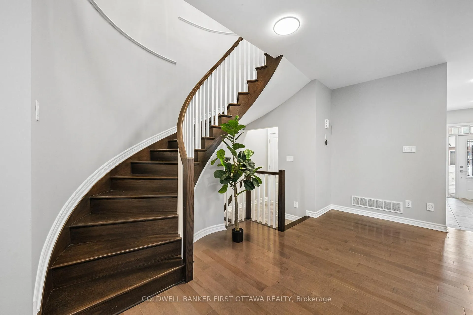 Photo 23 of 426 Warmstone Drive, Ottawa, Stittsville (North) — HOMEH