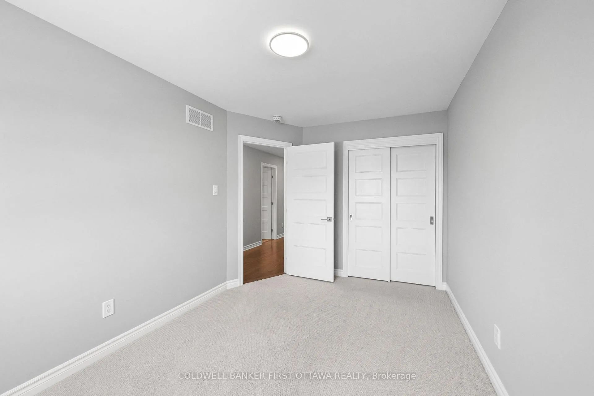 Photo 35 of 426 Warmstone Drive, Ottawa, Stittsville (North) — HOMEH