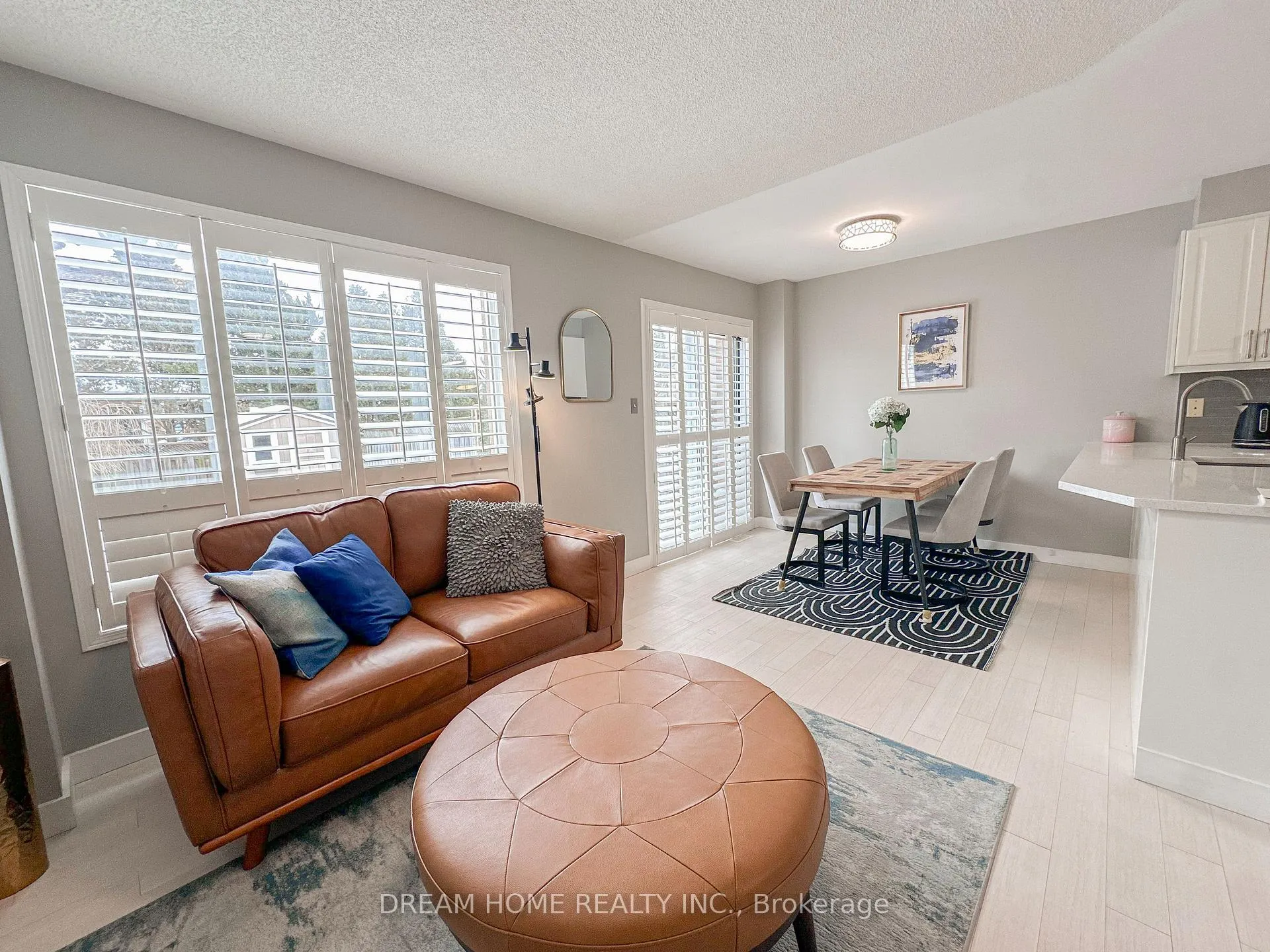 Photo 7 of 3746 Windhaven Drive, Mississauga, Lisgar — HOMEH
