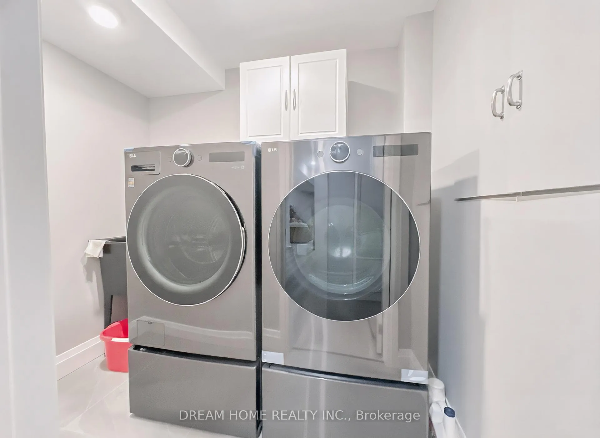 Photo 24 of 3746 Windhaven Drive, Mississauga, Lisgar — HOMEH