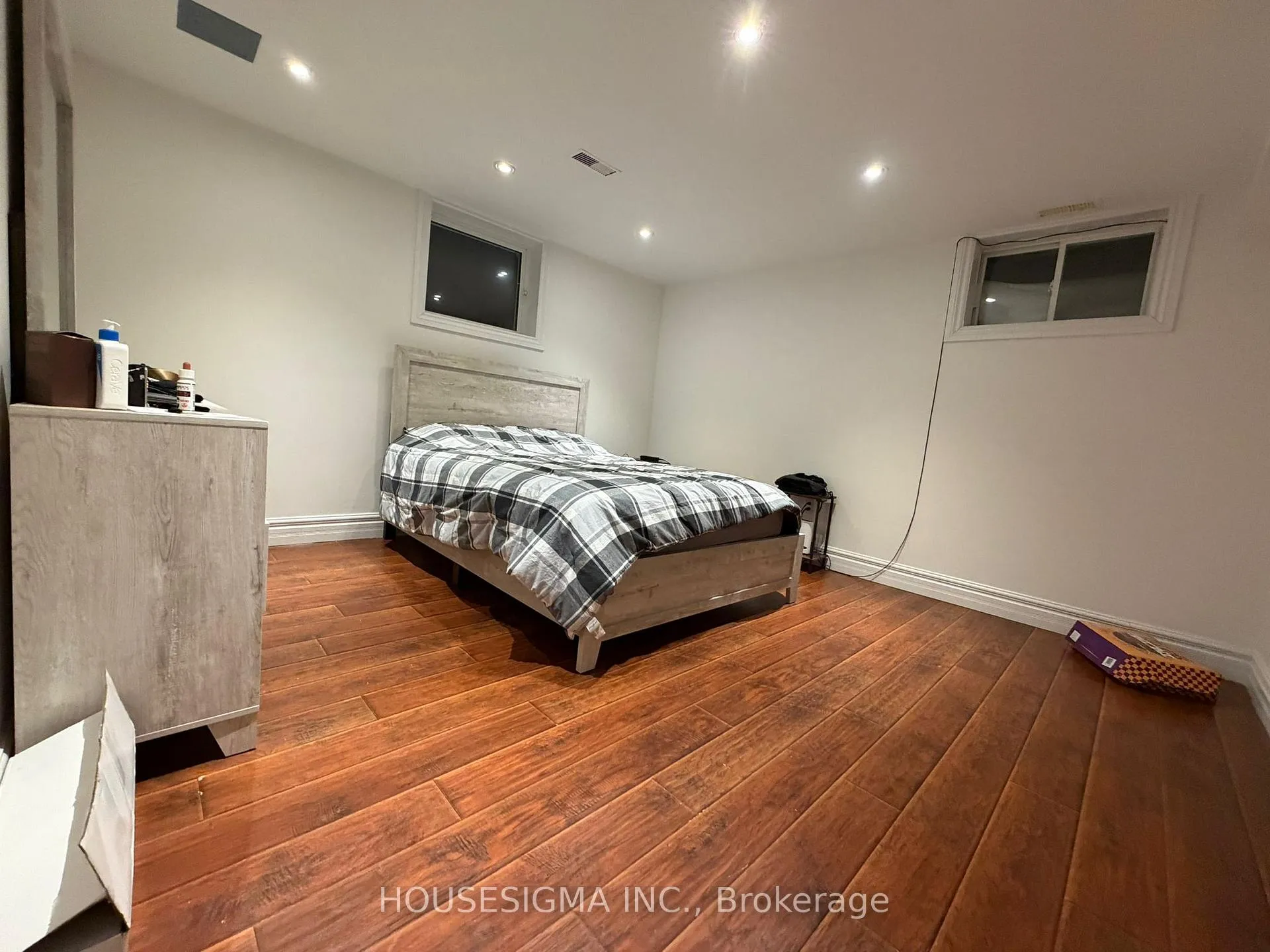 Photo 11 of Unit Bsmt, 158 Summerset Drive, Barrie, Ardagh — HOMEH
