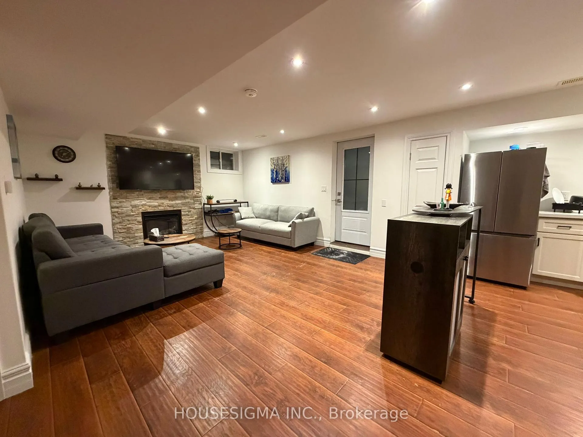 Photo 19 of Unit Bsmt, 158 Summerset Drive, Barrie, Ardagh — HOMEH