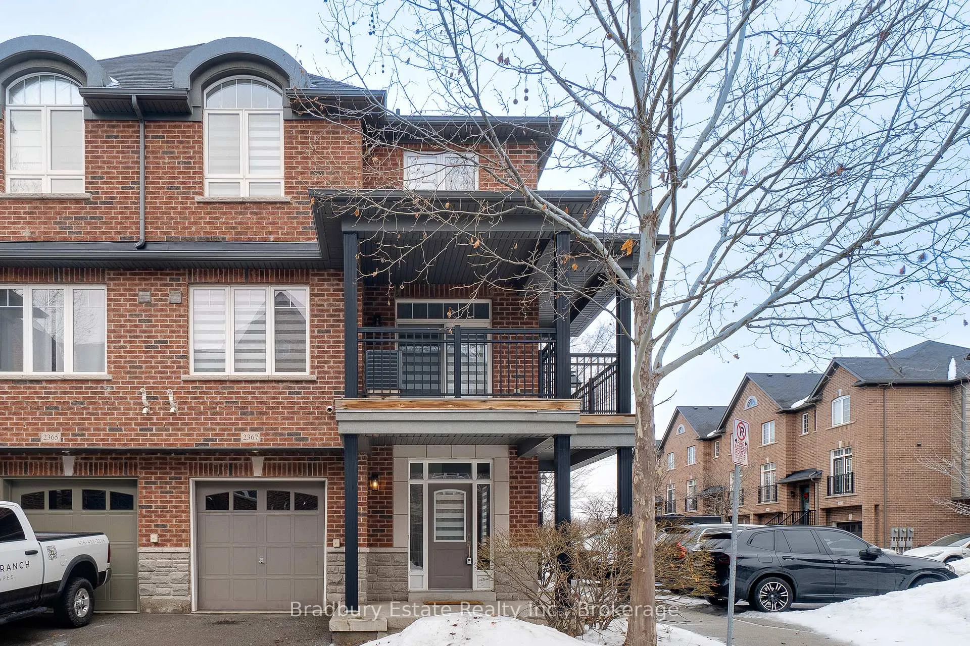 Photo 1 of 2367 Peppiatt Common, Burlington, Freeman — HOMEH