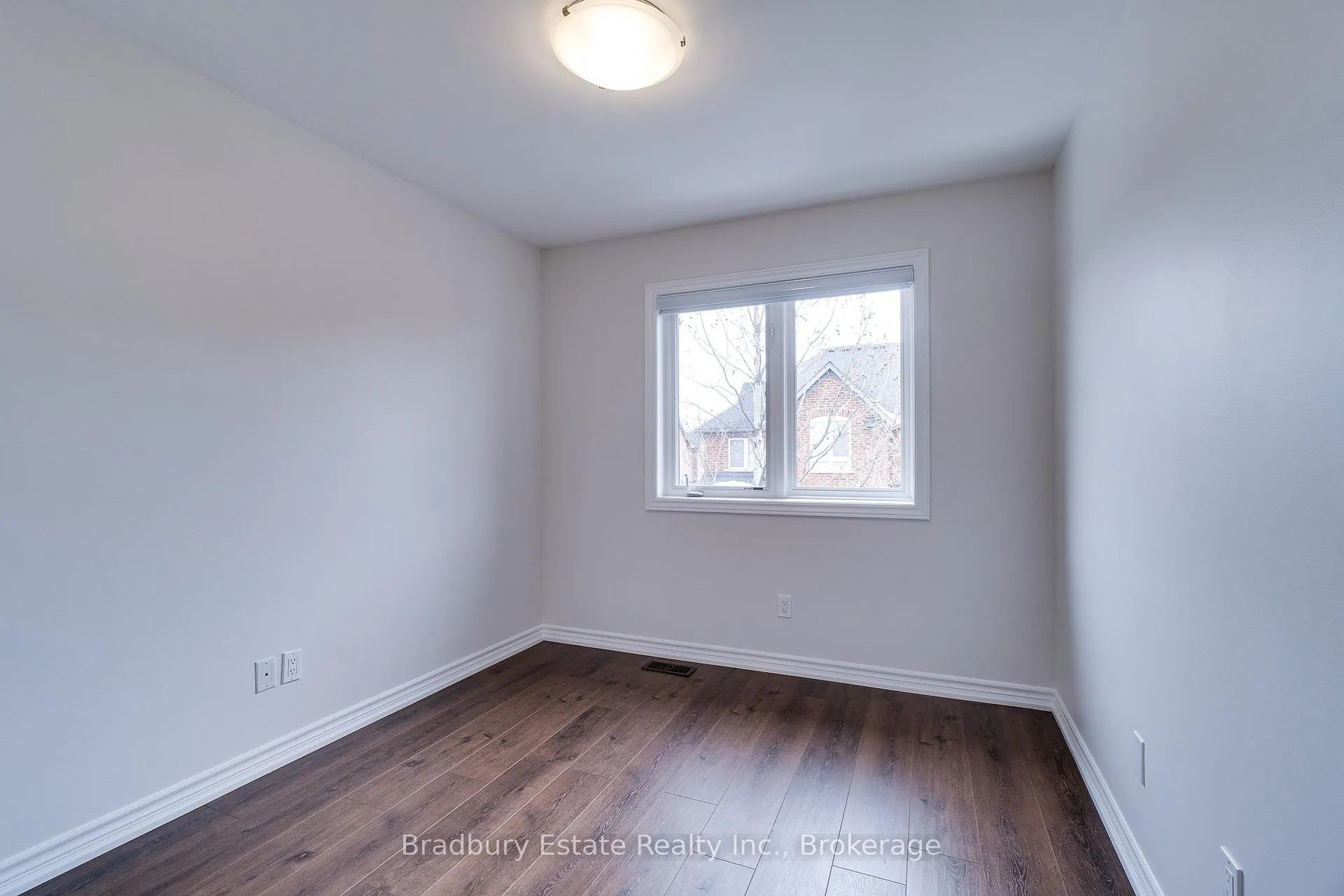 Photo 19 of 2367 Peppiatt Common, Burlington, Freeman — HOMEH