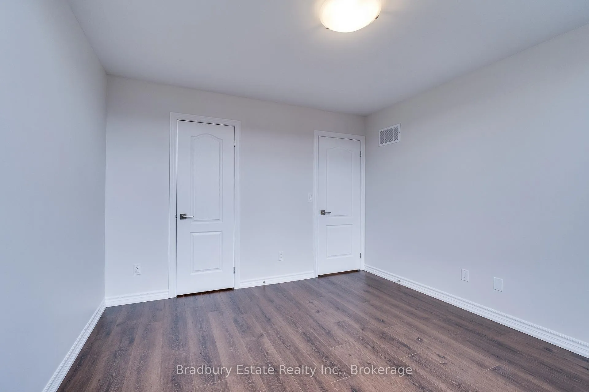 Photo 21 of 2367 Peppiatt Common, Burlington, Freeman — HOMEH