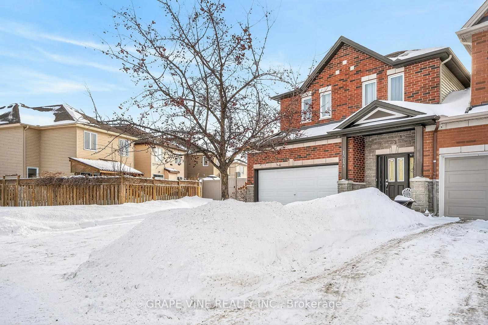 Photo 7 of 1217 Alson Mills Way, Ottawa, Kanata - Emerald Meadows/Trailwest — HOMEH
