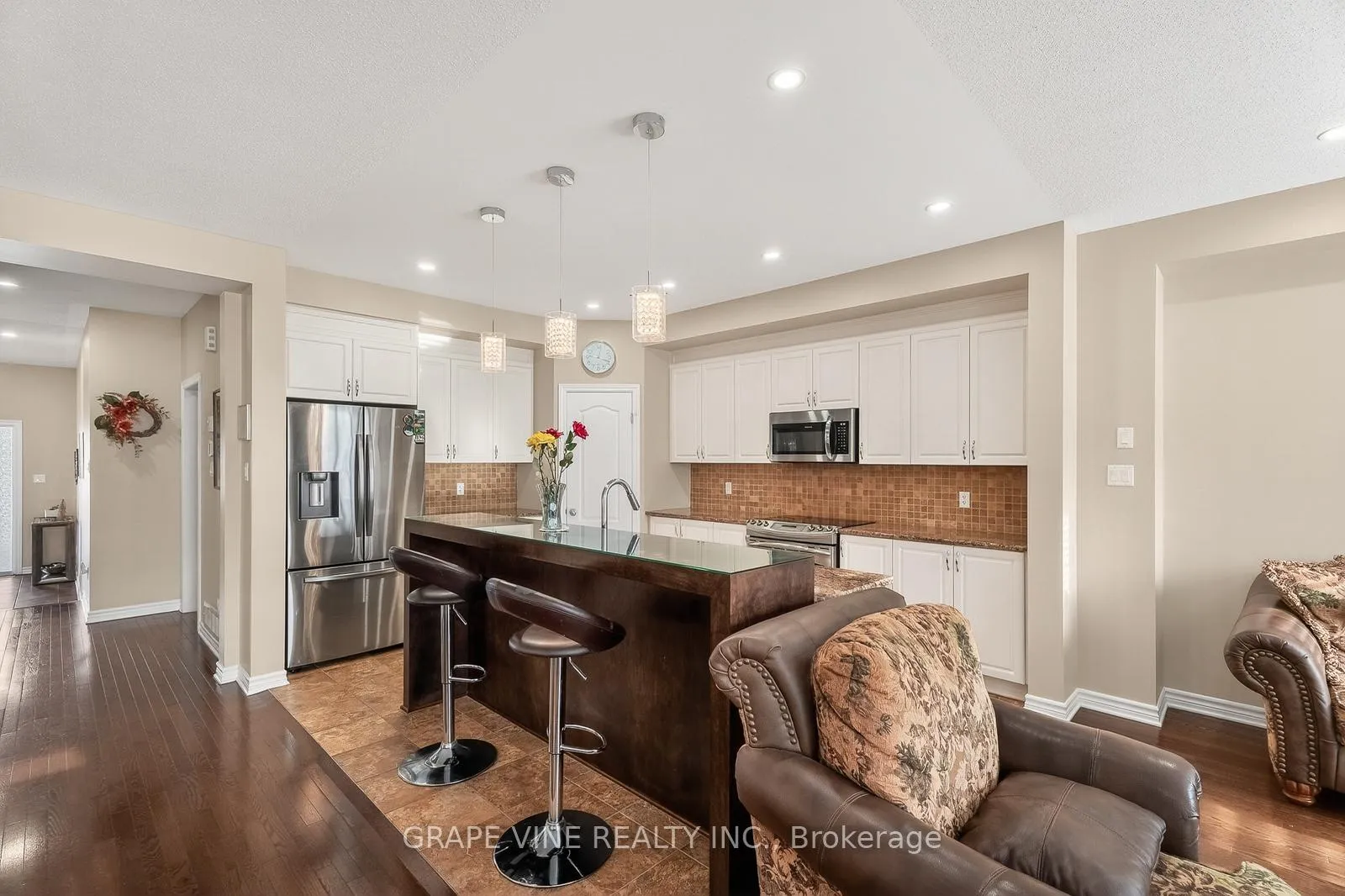 Photo 16 of 1217 Alson Mills Way, Ottawa, Kanata - Emerald Meadows/Trailwest — HOMEH