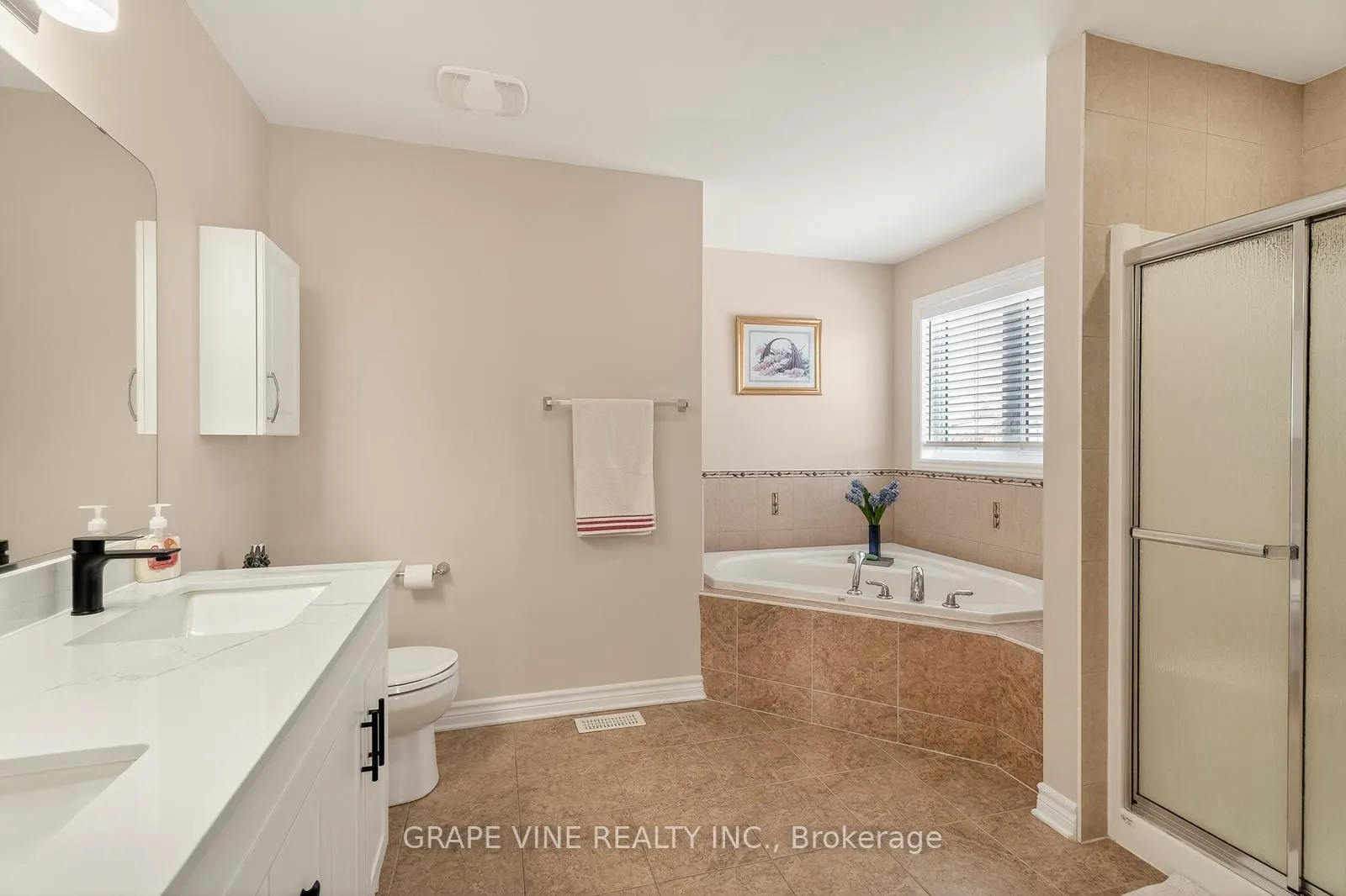 Photo 28 of 1217 Alson Mills Way, Ottawa, Kanata - Emerald Meadows/Trailwest — HOMEH