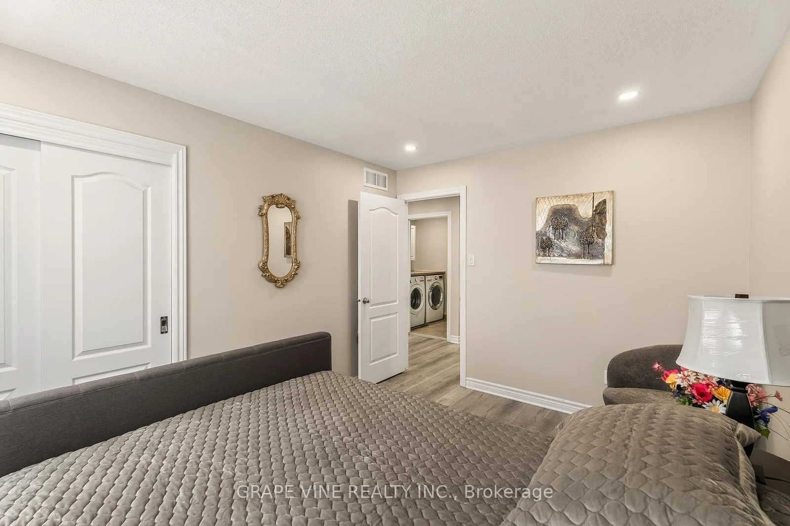 Photo 30 of 1217 Alson Mills Way, Ottawa, Kanata - Emerald Meadows/Trailwest — HOMEH