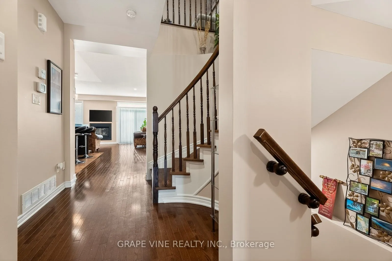Photo 36 of 1217 Alson Mills Way, Ottawa, Kanata - Emerald Meadows/Trailwest — HOMEH