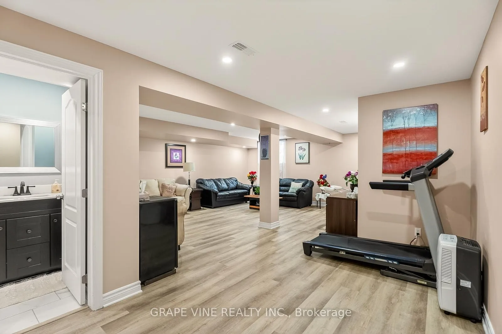 Photo 40 of 1217 Alson Mills Way, Ottawa, Kanata - Emerald Meadows/Trailwest — HOMEH
