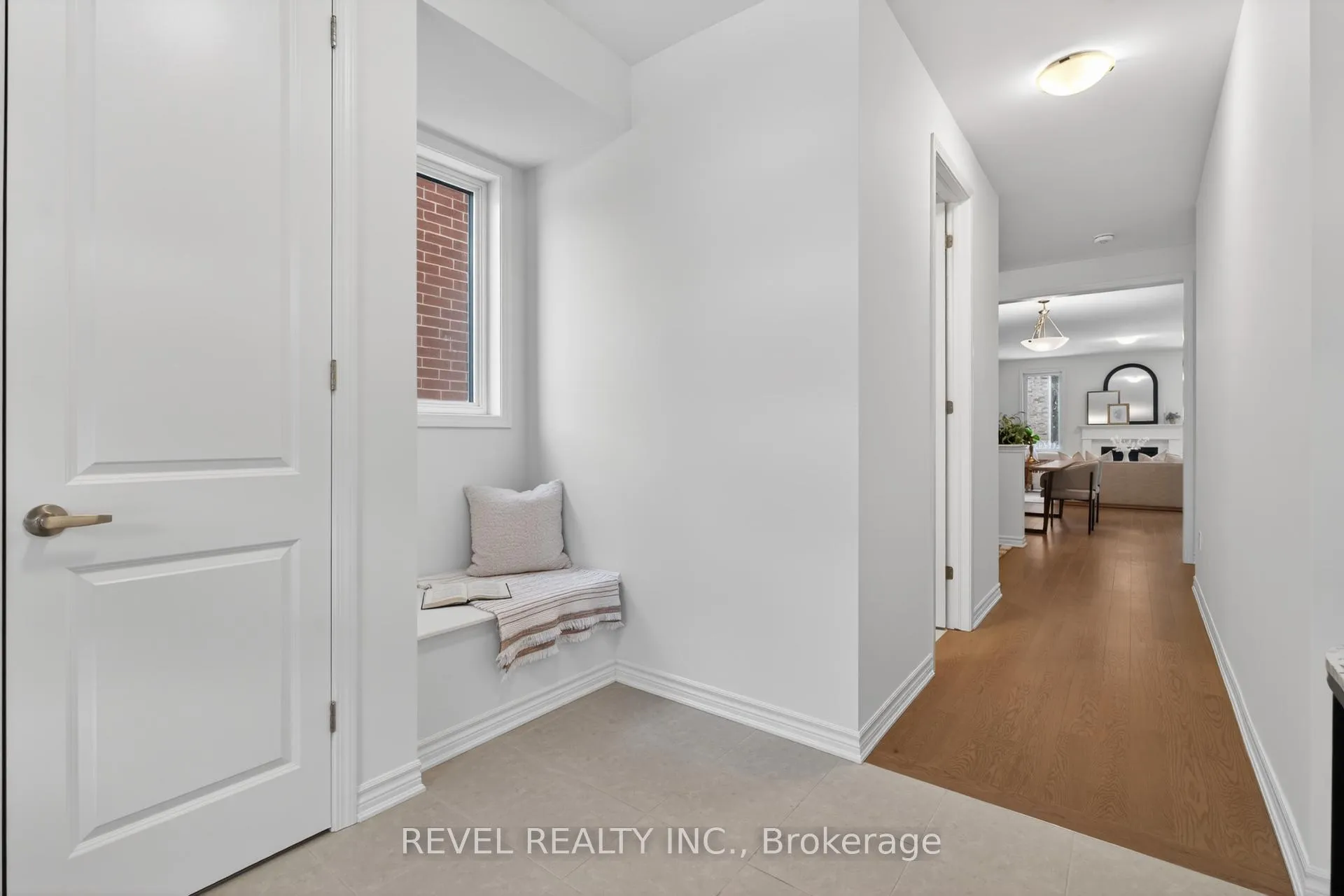 Photo 2 of 1468 Melville Bonus Crescent, Milton, Bowes — HOMEH