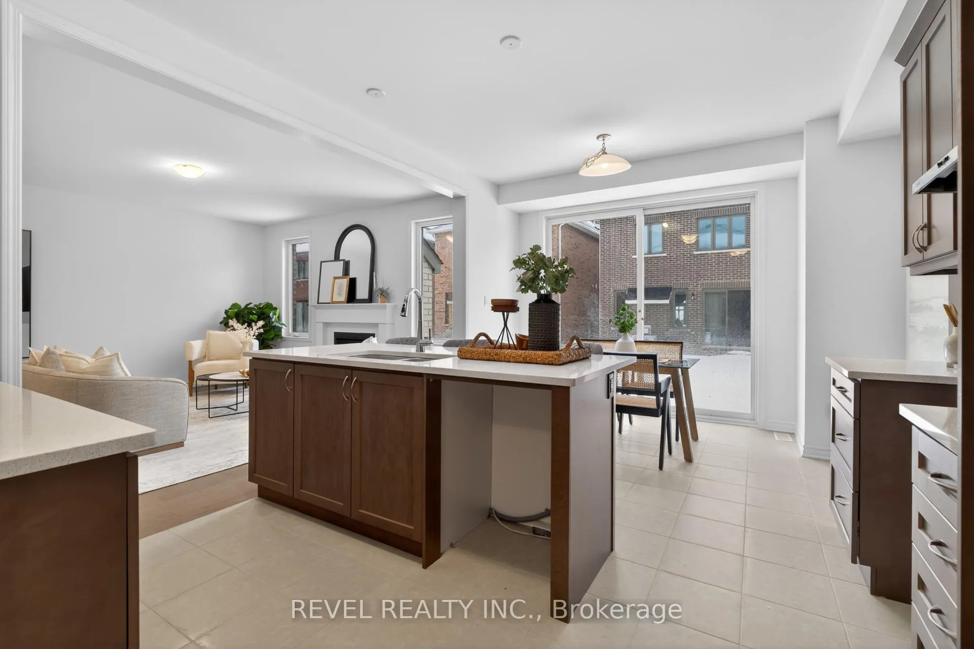 Photo 15 of 1468 Melville Bonus Crescent, Milton, Bowes — HOMEH
