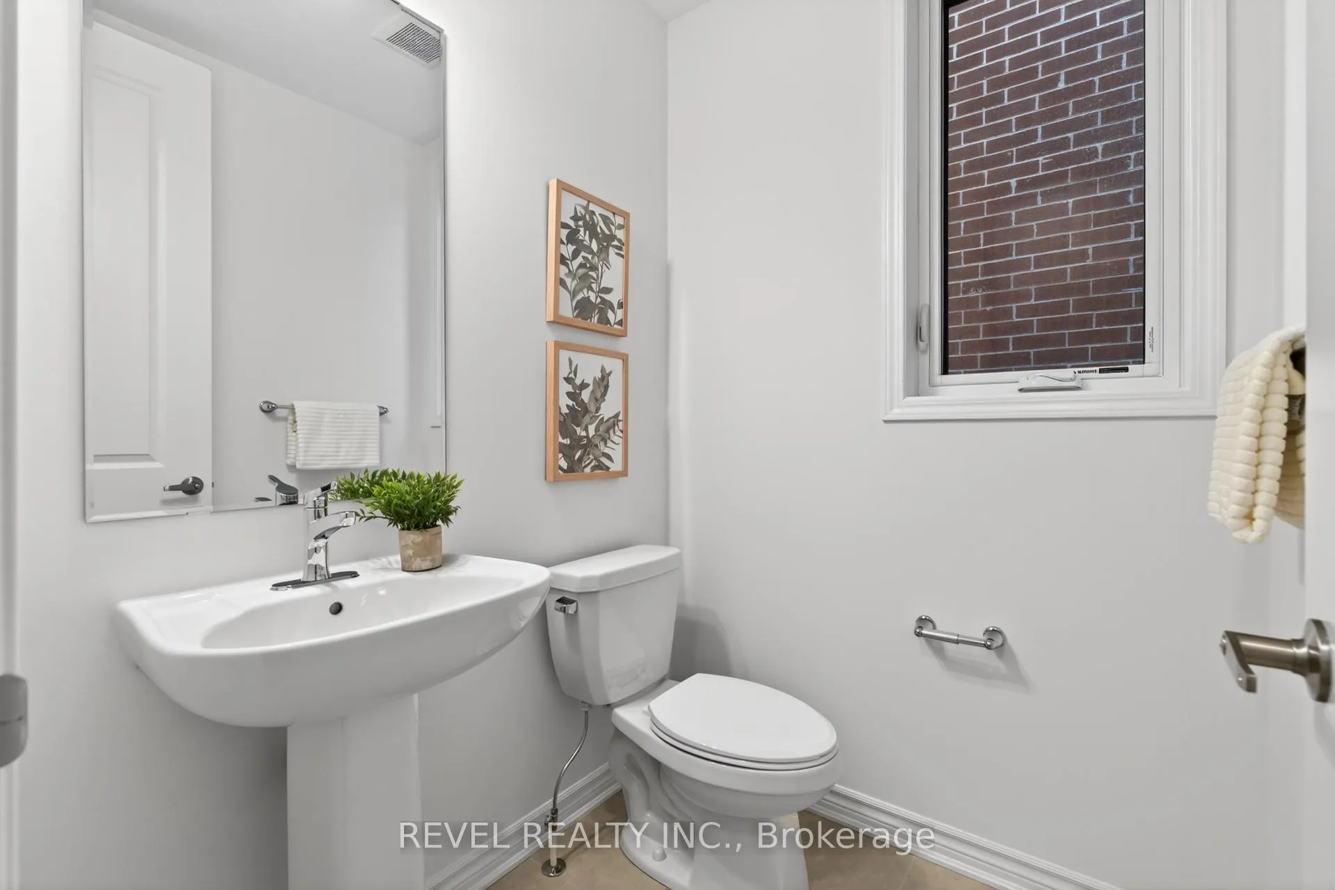 Photo 18 of 1468 Melville Bonus Crescent, Milton, Bowes — HOMEH