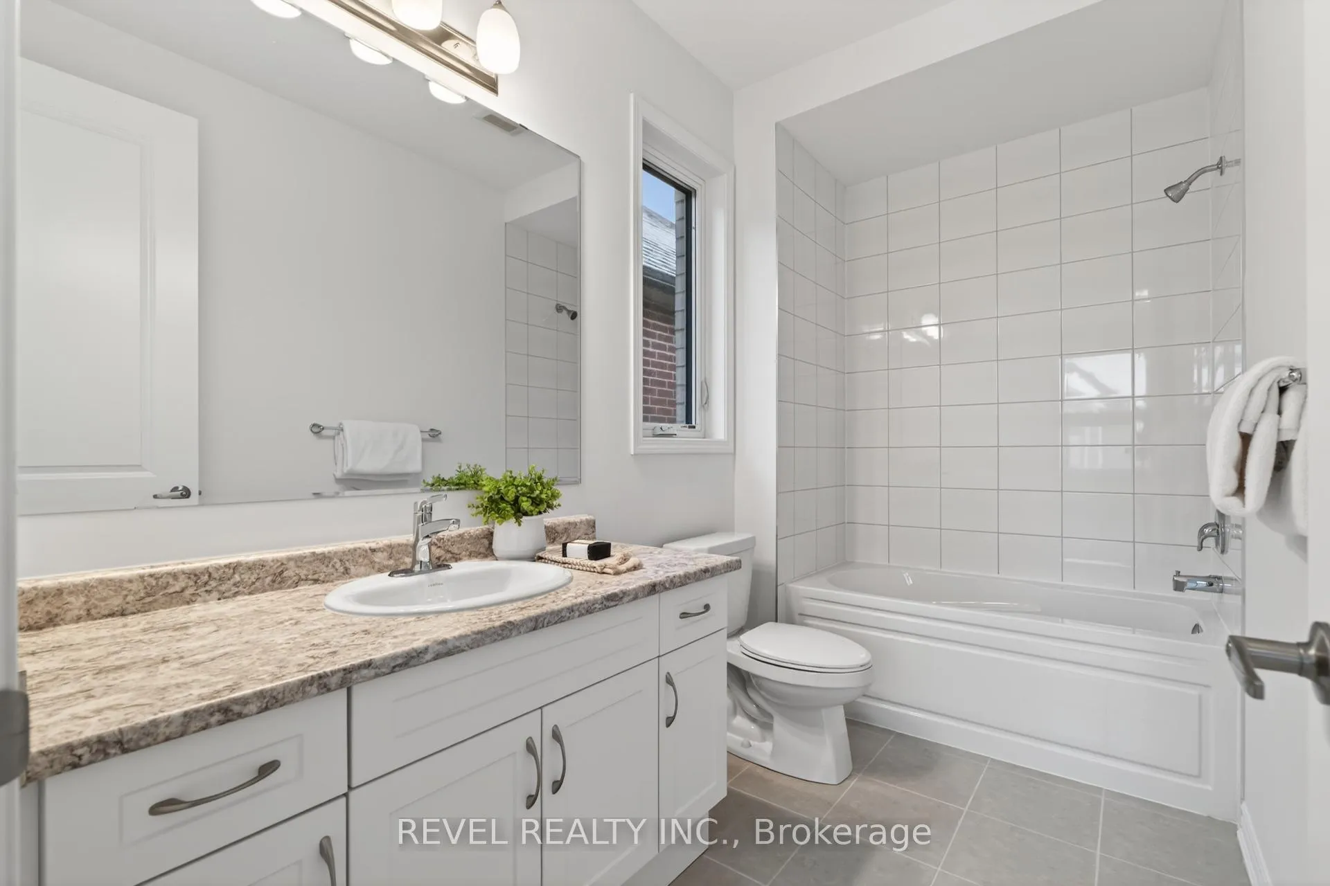 Photo 30 of 1468 Melville Bonus Crescent, Milton, Bowes — HOMEH