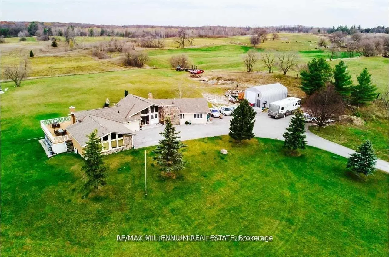 Photo 15 of 8078 Highway 9, New Tecumseth, Tottenham — HOMEH