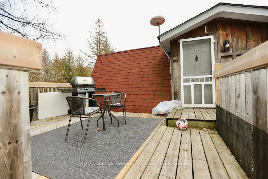 Photo 16 of Unit #Upper, 16214 The Gore Road, Caledon, Rural Caledon — HOMEH