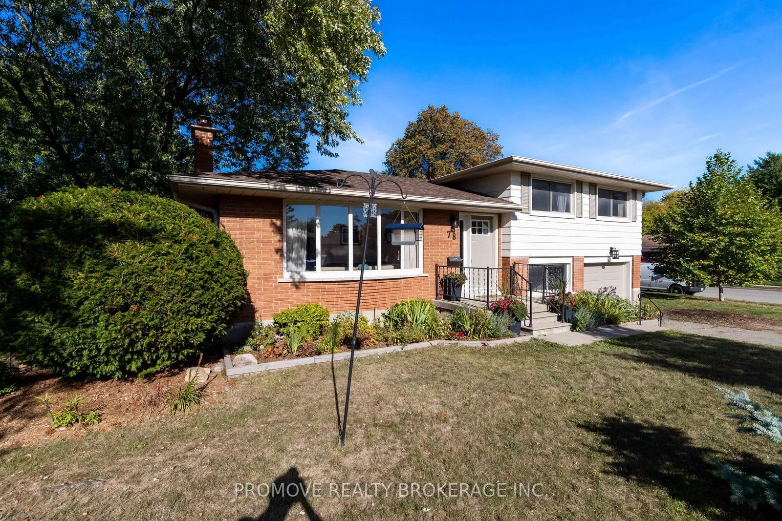 Photo 8 of 78 Devere Drive, Guelph, Dovercliffe Park/Old University — HOMEH