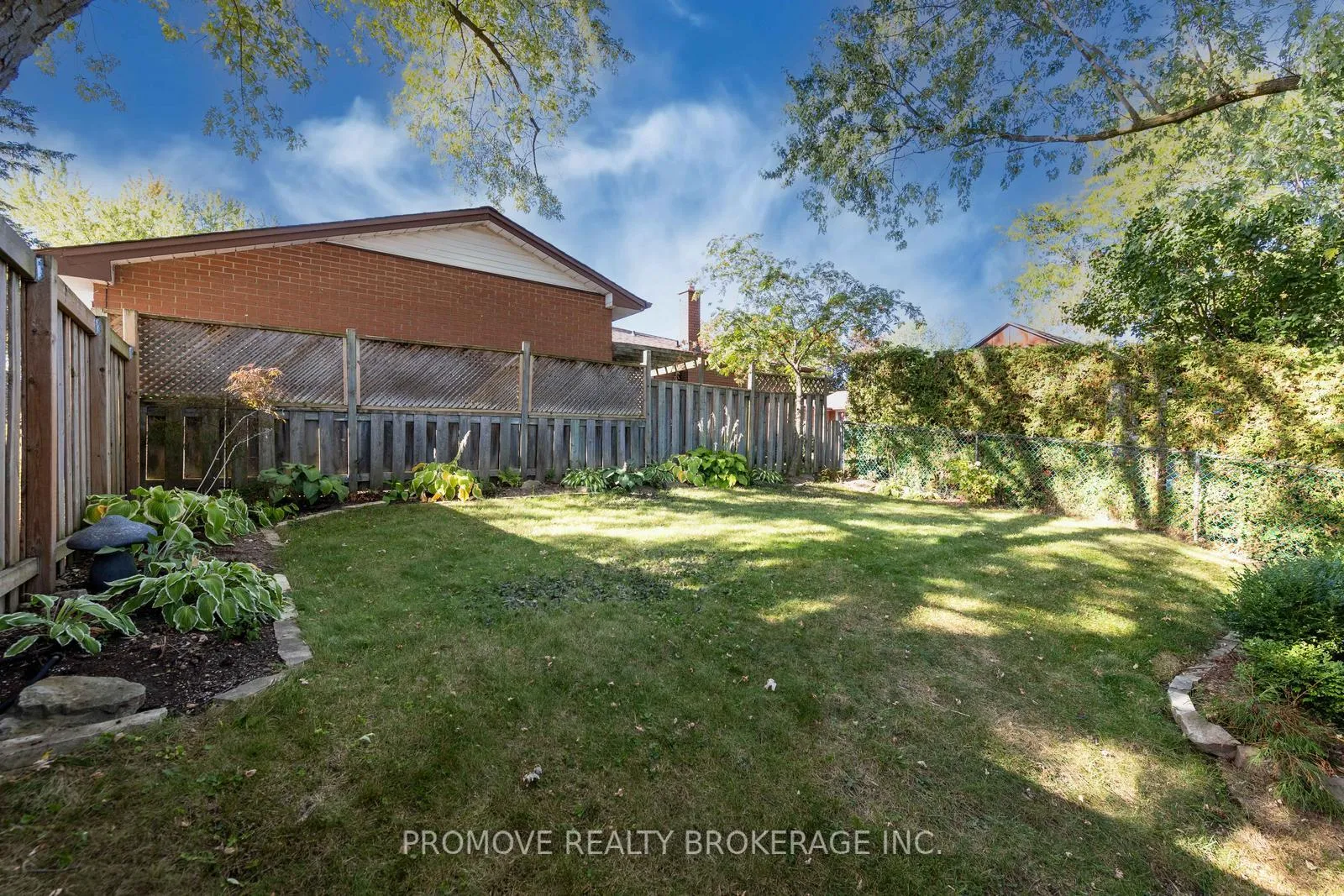 Photo 34 of 78 Devere Drive, Guelph, Dovercliffe Park/Old University — HOMEH