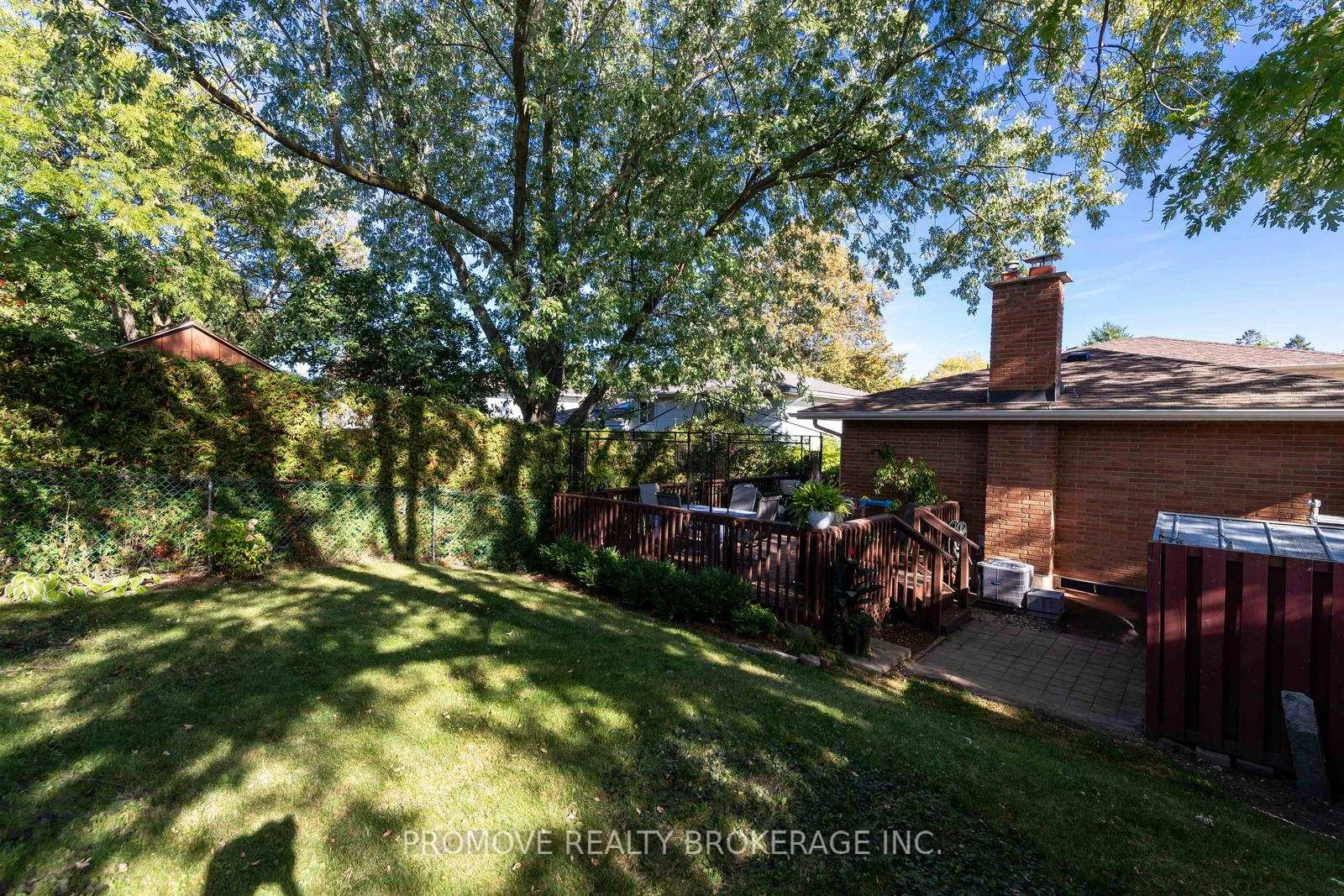 Photo 35 of 78 Devere Drive, Guelph, Dovercliffe Park/Old University — HOMEH