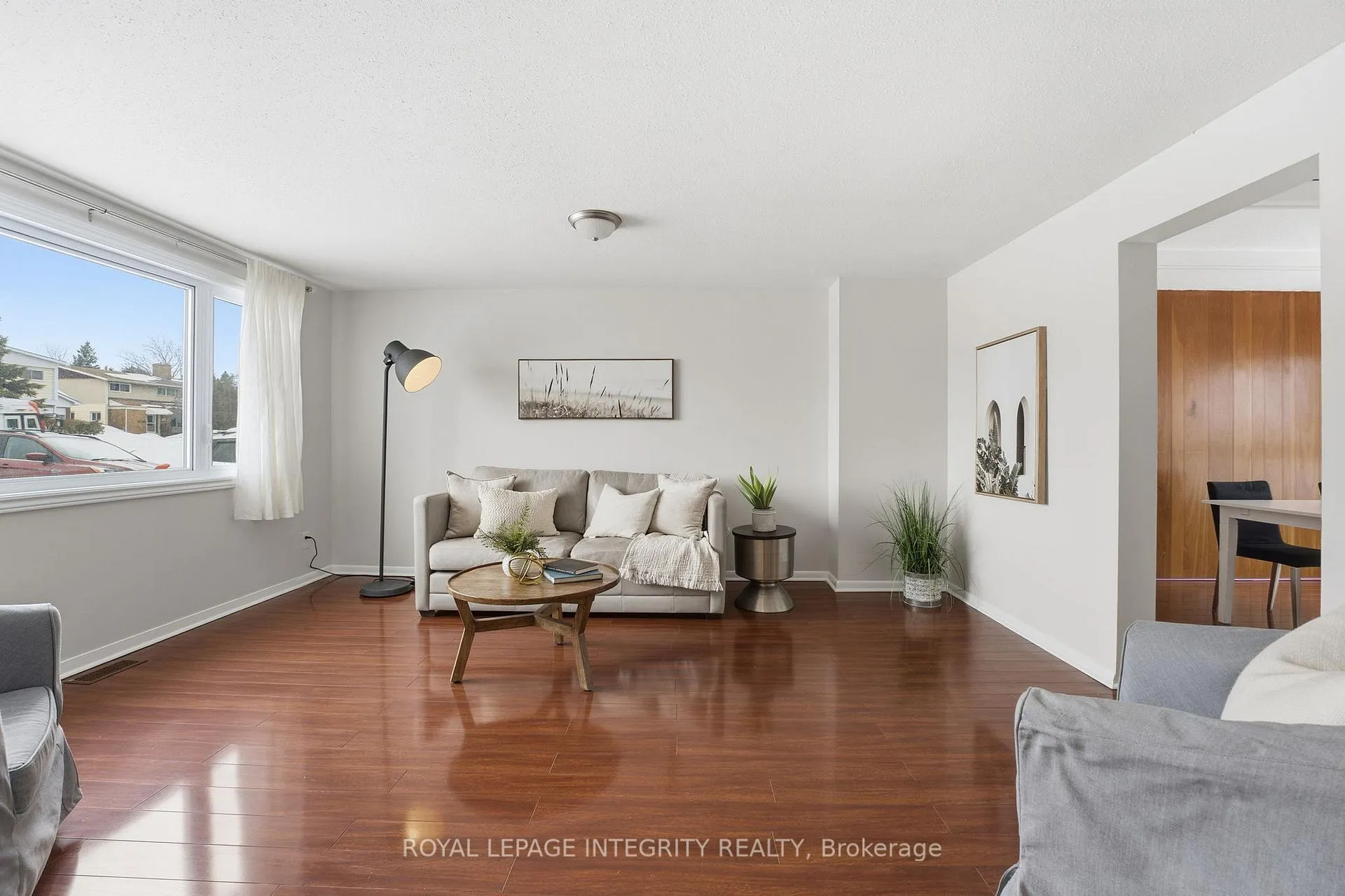 Photo 7 of 1281 Meadowlands Drive E, Ottawa, City View/Skyline/Fisher Heights/Parkwood Hills — HOMEH
