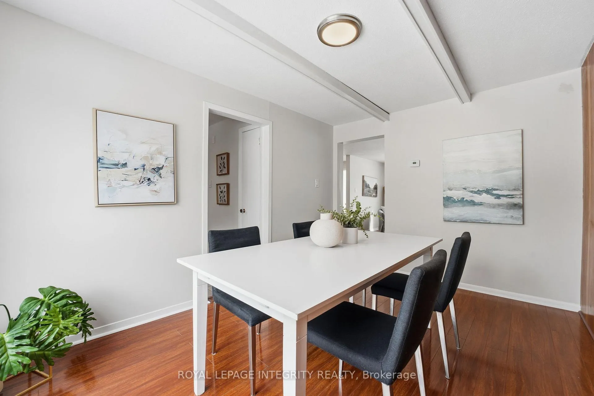Photo 14 of 1281 Meadowlands Drive E, Ottawa, City View/Skyline/Fisher Heights/Parkwood Hills — HOMEH