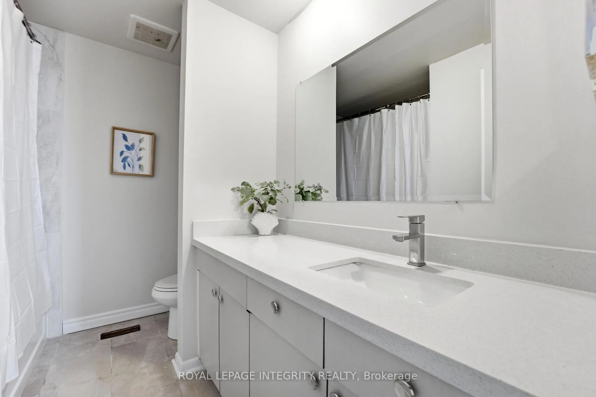 Photo 26 of 1281 Meadowlands Drive E, Ottawa, City View/Skyline/Fisher Heights/Parkwood Hills — HOMEH