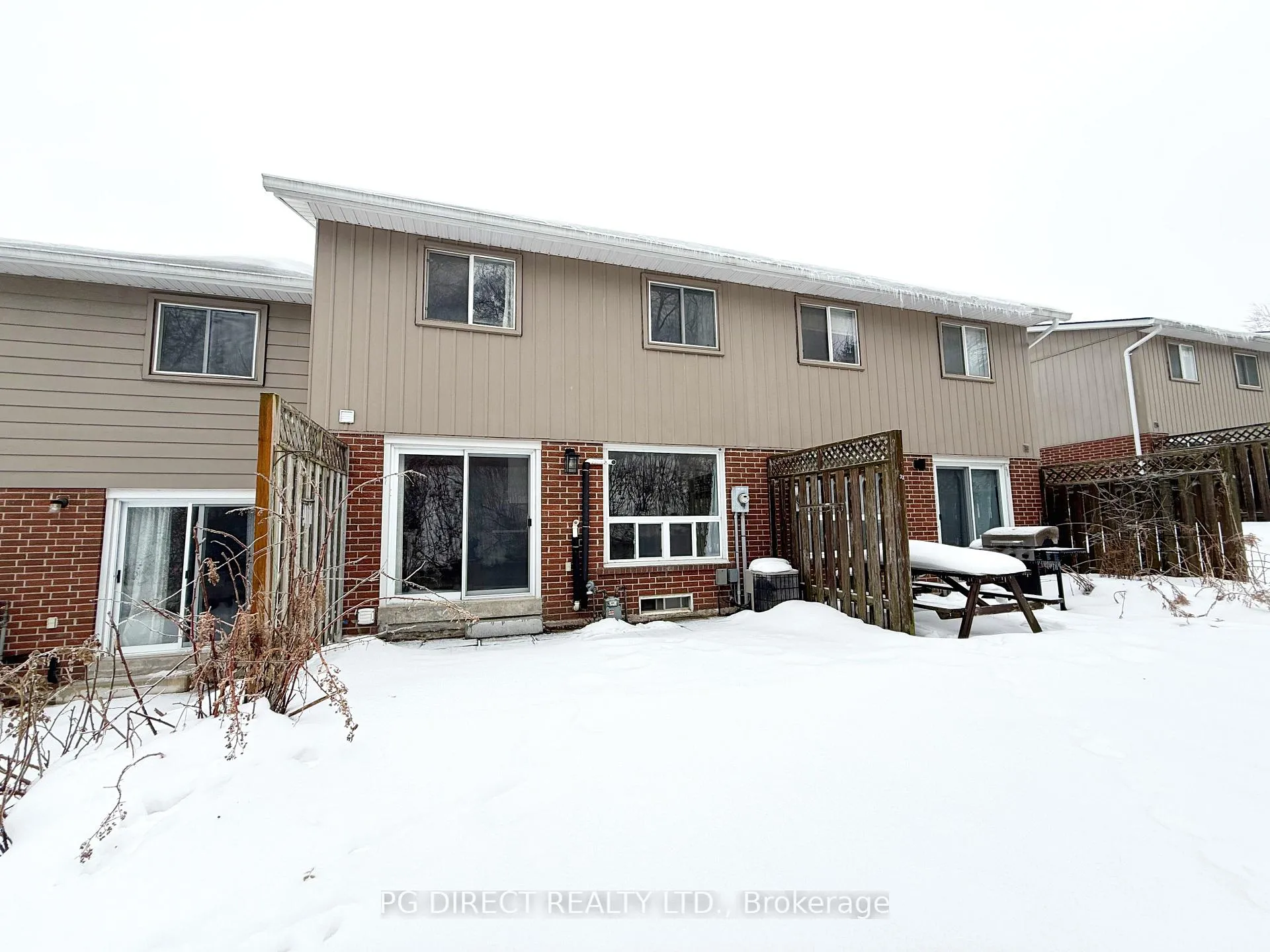 Photo 13 of Unit 32, 16 Hadati Road, Guelph, Grange Road — HOMEH