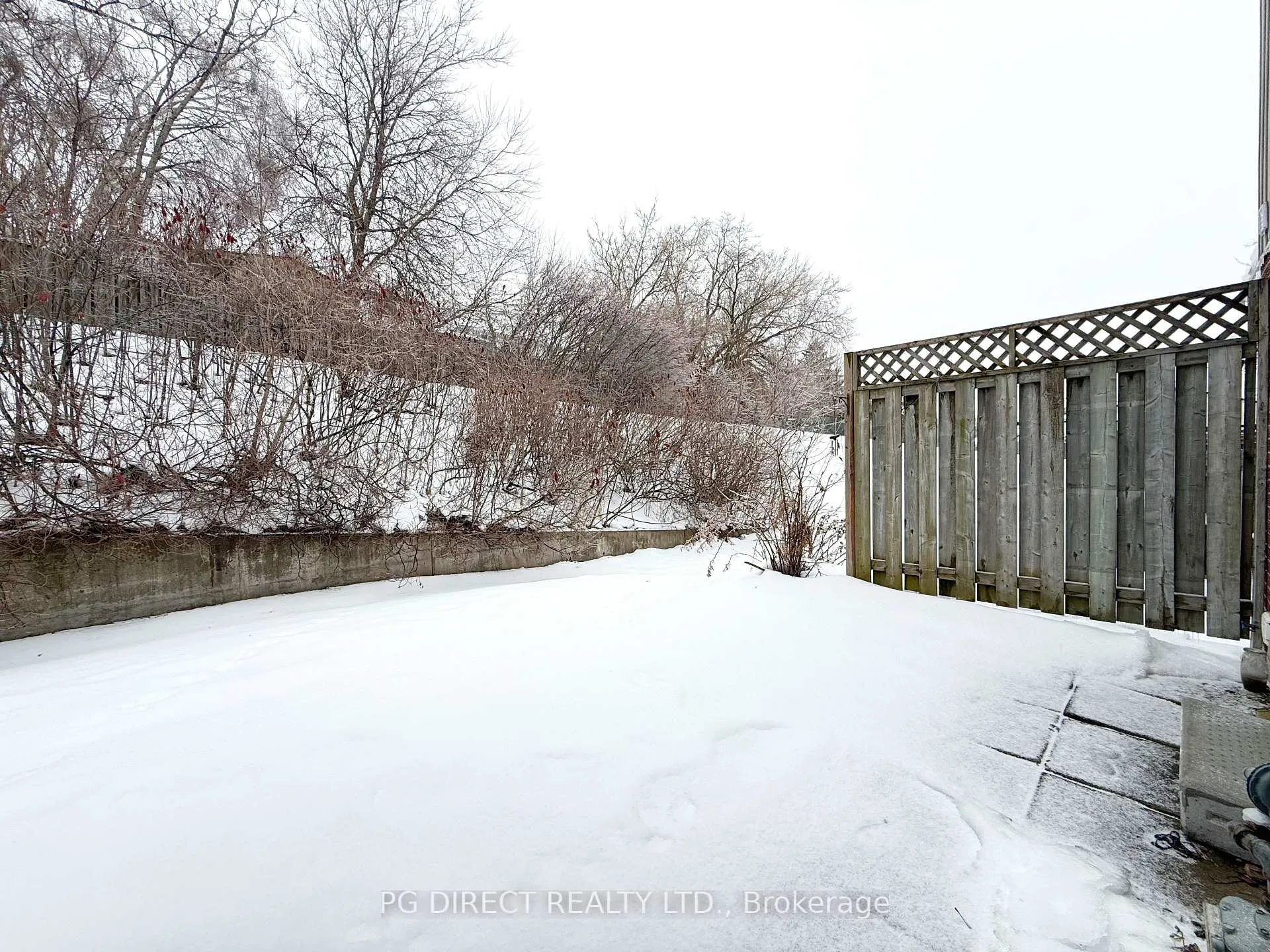 Photo 16 of Unit 32, 16 Hadati Road, Guelph, Grange Road — HOMEH