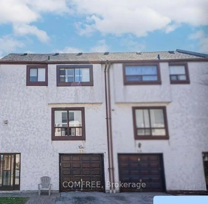 Photo 1 of Unit 11, 4020 Brandon Gate Drive, Mississauga, Malton — HOMEH