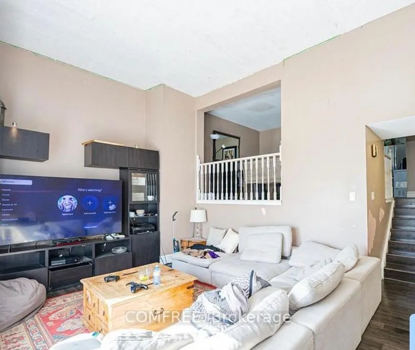 Photo 5 of Unit 11, 4020 Brandon Gate Drive, Mississauga, Malton — HOMEH
