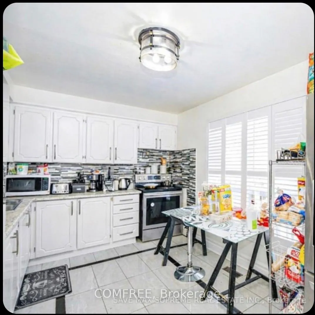 Photo 17 of Unit 11, 4020 Brandon Gate Drive, Mississauga, Malton — HOMEH