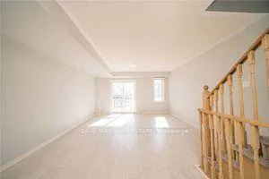Photo 3 of Unit 86/106, 86 Aquatic Ballet Path, Oshawa, Windfields — HOMEH