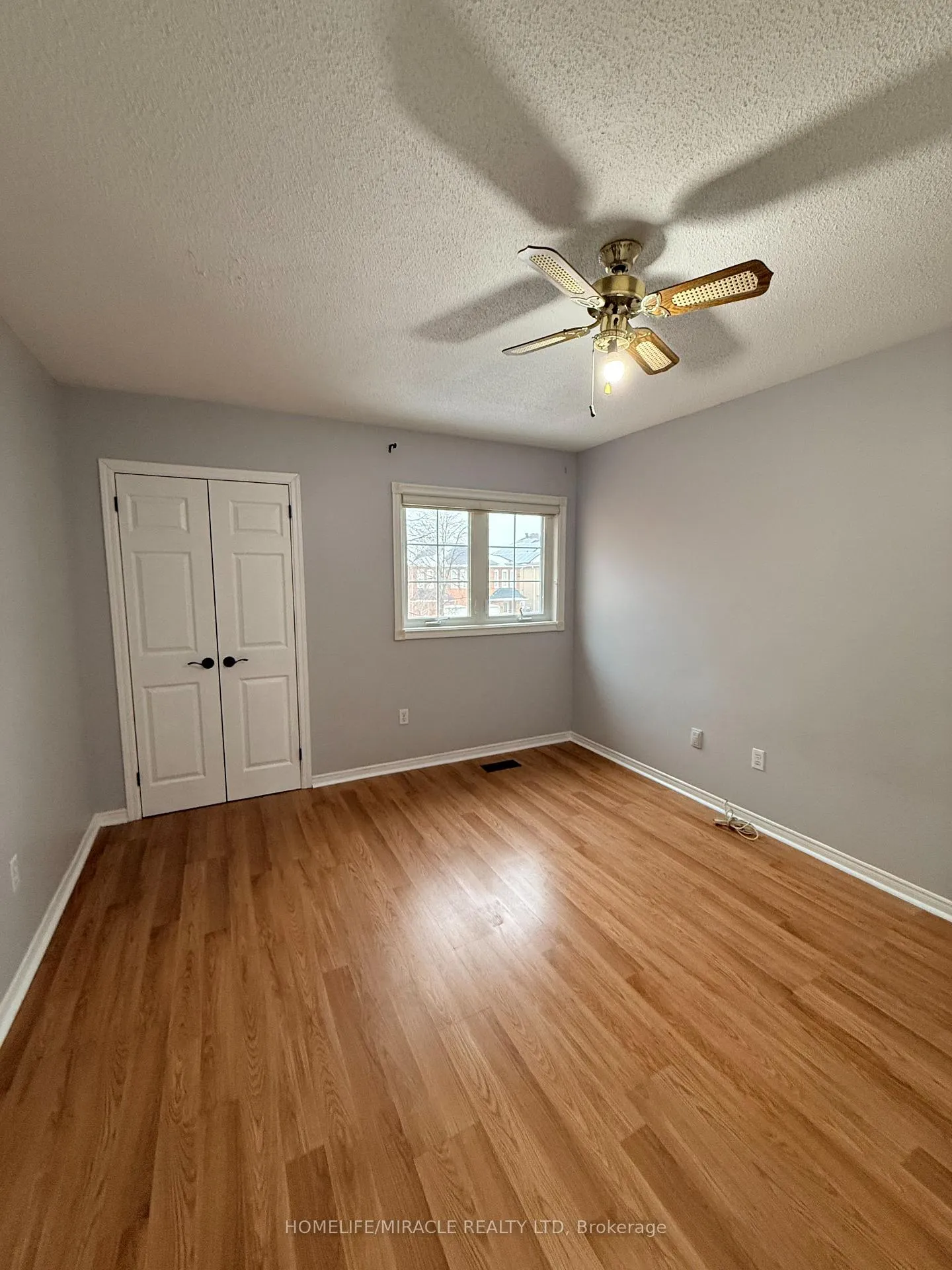 Photo 23 of 9 Caruso Drive, Brampton, Fletcher's West — HOMEH