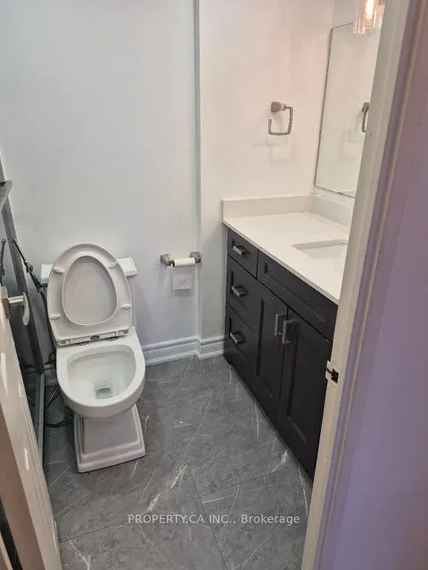 Photo 17 of Unit 712, 10 Edgecliffe Golfway, Toronto, Flemingdon Park — HOMEH