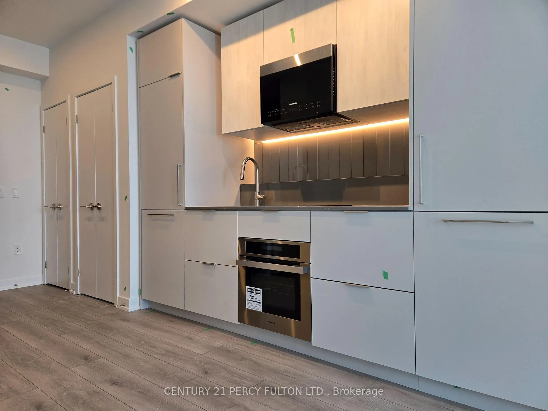 Photo 1 of Unit 1905, 1 Fairview Road E, Mississauga, Mississauga Valleys — HOMEH