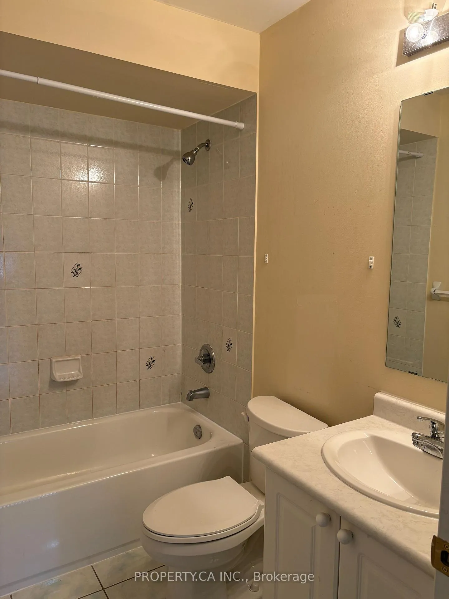 Photo 16 of 87 Norland Circle, Oshawa, Windfields — HOMEH