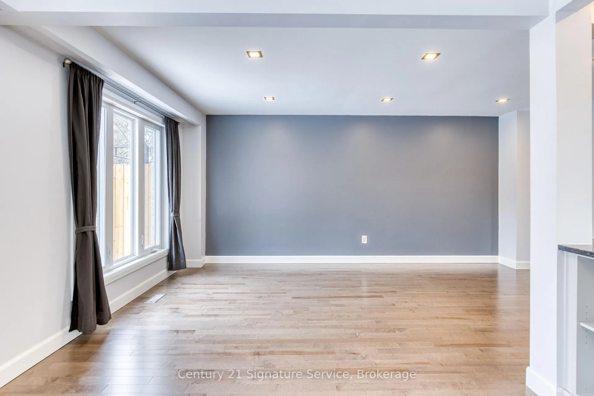 Photo 12 of 7282 Bendigo Circle, Mississauga, Meadowvale — HOMEH