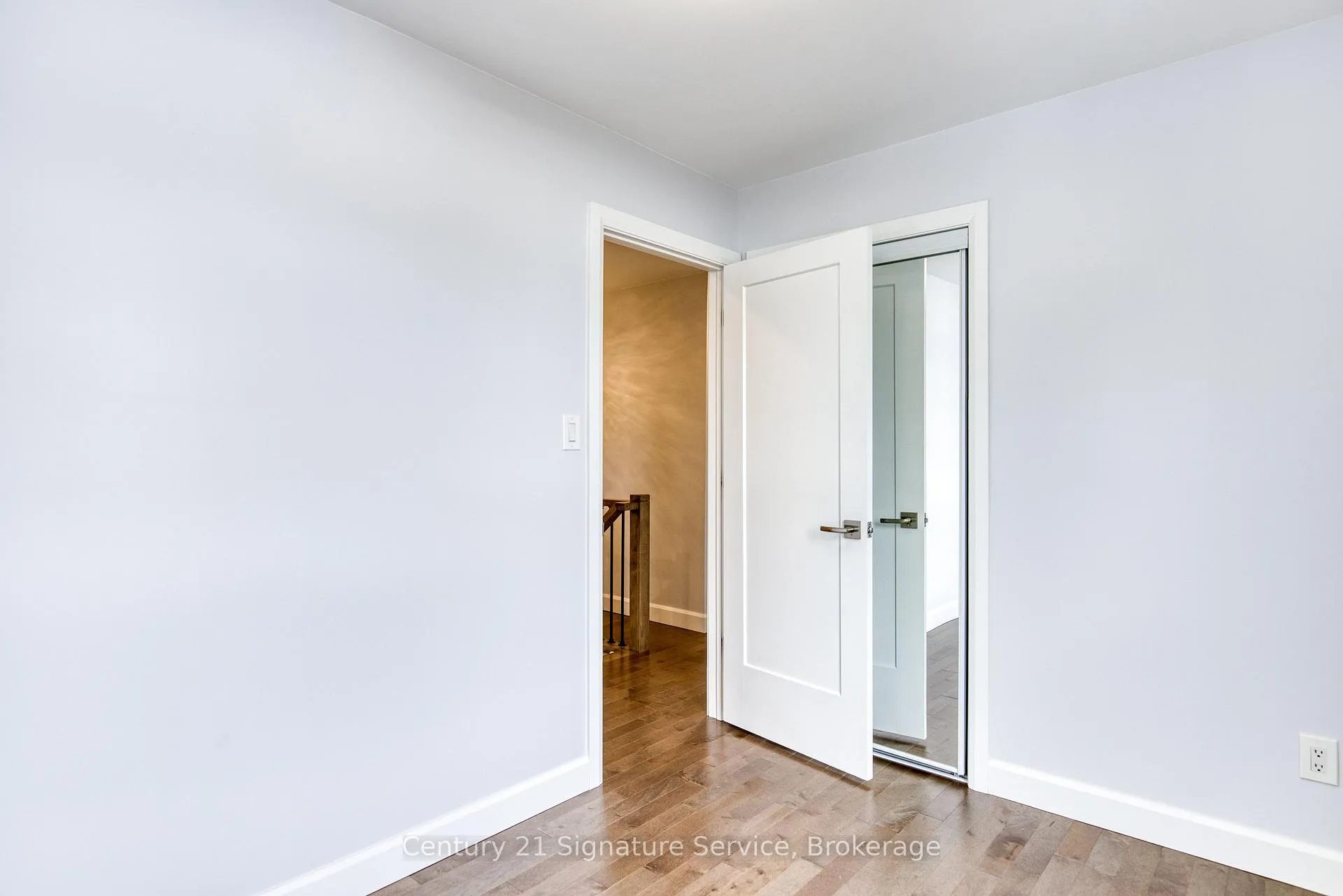 Photo 31 of 7282 Bendigo Circle, Mississauga, Meadowvale — HOMEH