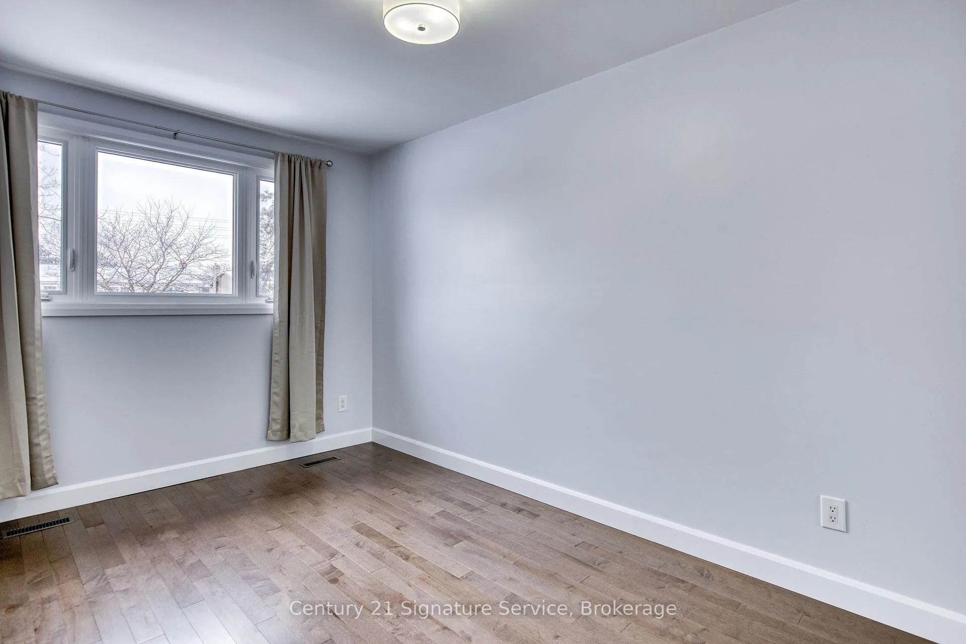 Photo 32 of 7282 Bendigo Circle, Mississauga, Meadowvale — HOMEH
